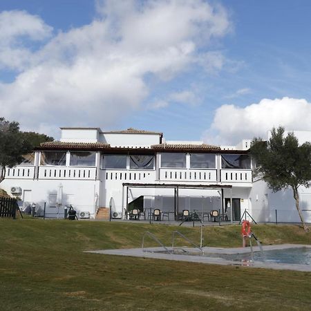 Hostal Restaurante Benalup Golf Extérieur photo
