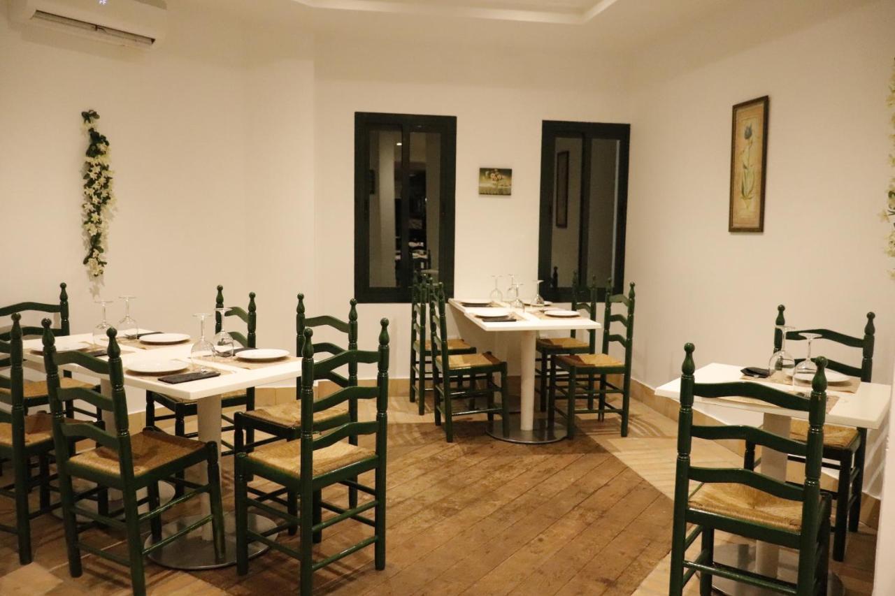 Hostal Restaurante Benalup Golf Extérieur photo
