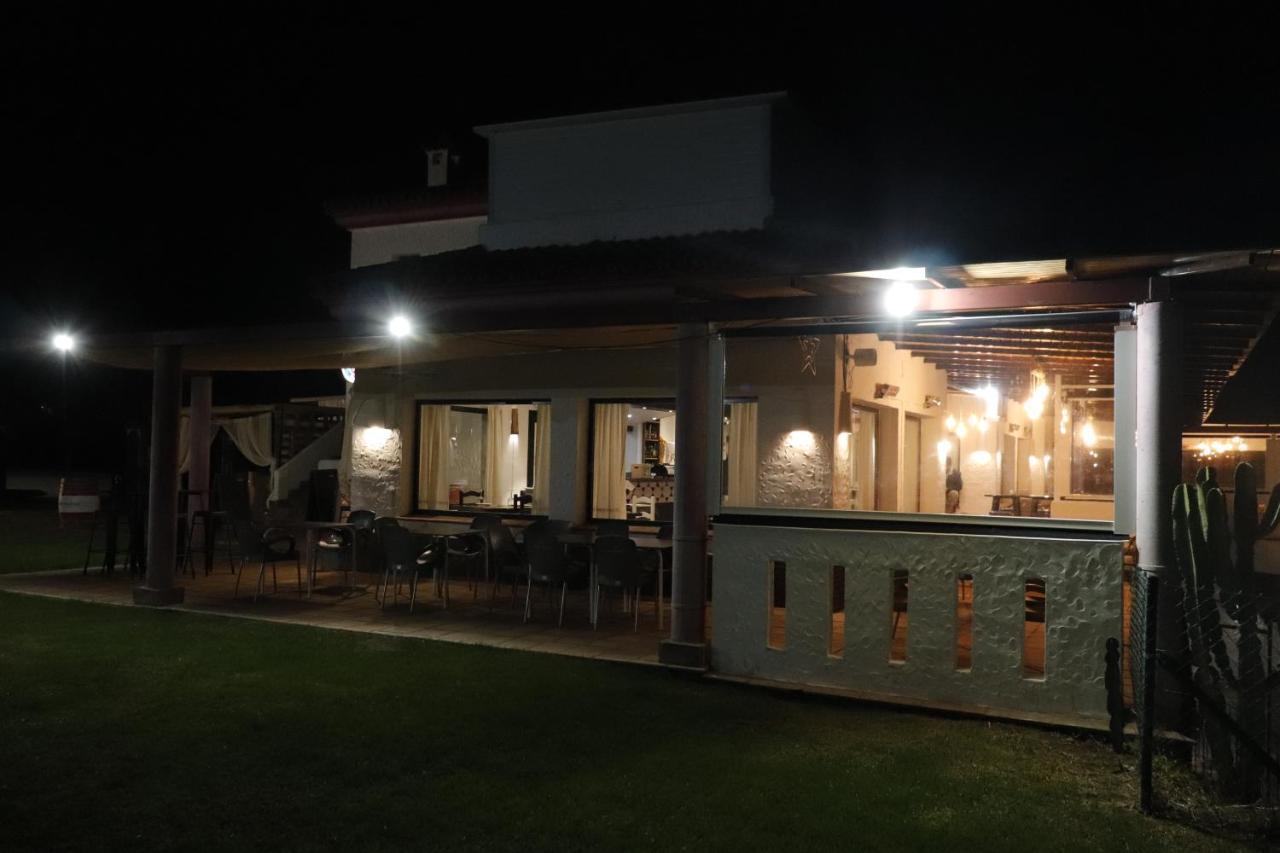 Hostal Restaurante Benalup Golf Extérieur photo